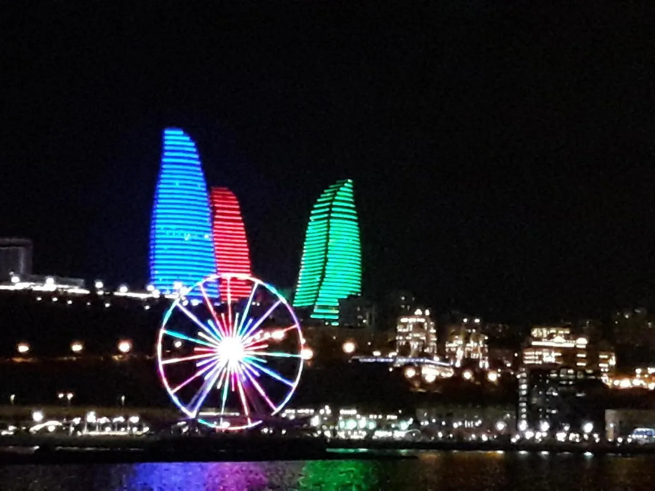 Apartman Coast Hilton Hotel 3 Bedrooms Baku Azerbajdzsán